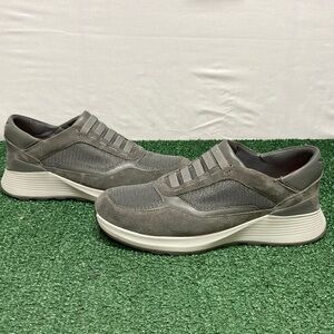 Kizik KZK Men's Gray Athletic Shoes size 8.5 (OKPM-01-003)